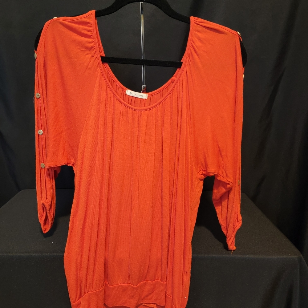 Tea n Rose top